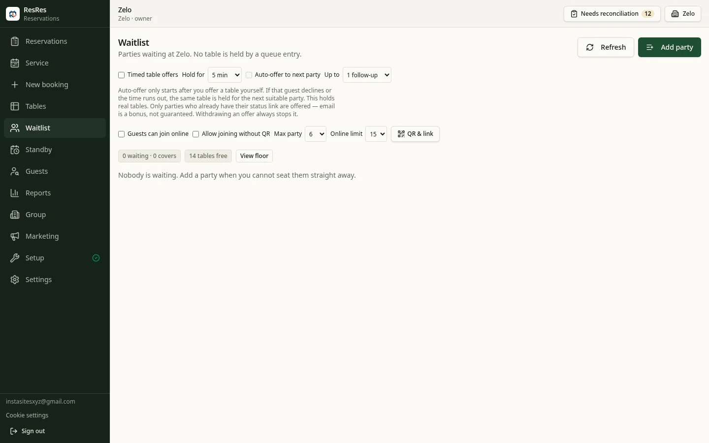 ResRes Waitlist screen with timed table offers, online joining settings and an empty queue.